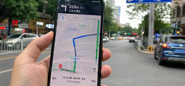 China maps and transportation guide for foreign visitors using metro taxis trains and Chinese addresses